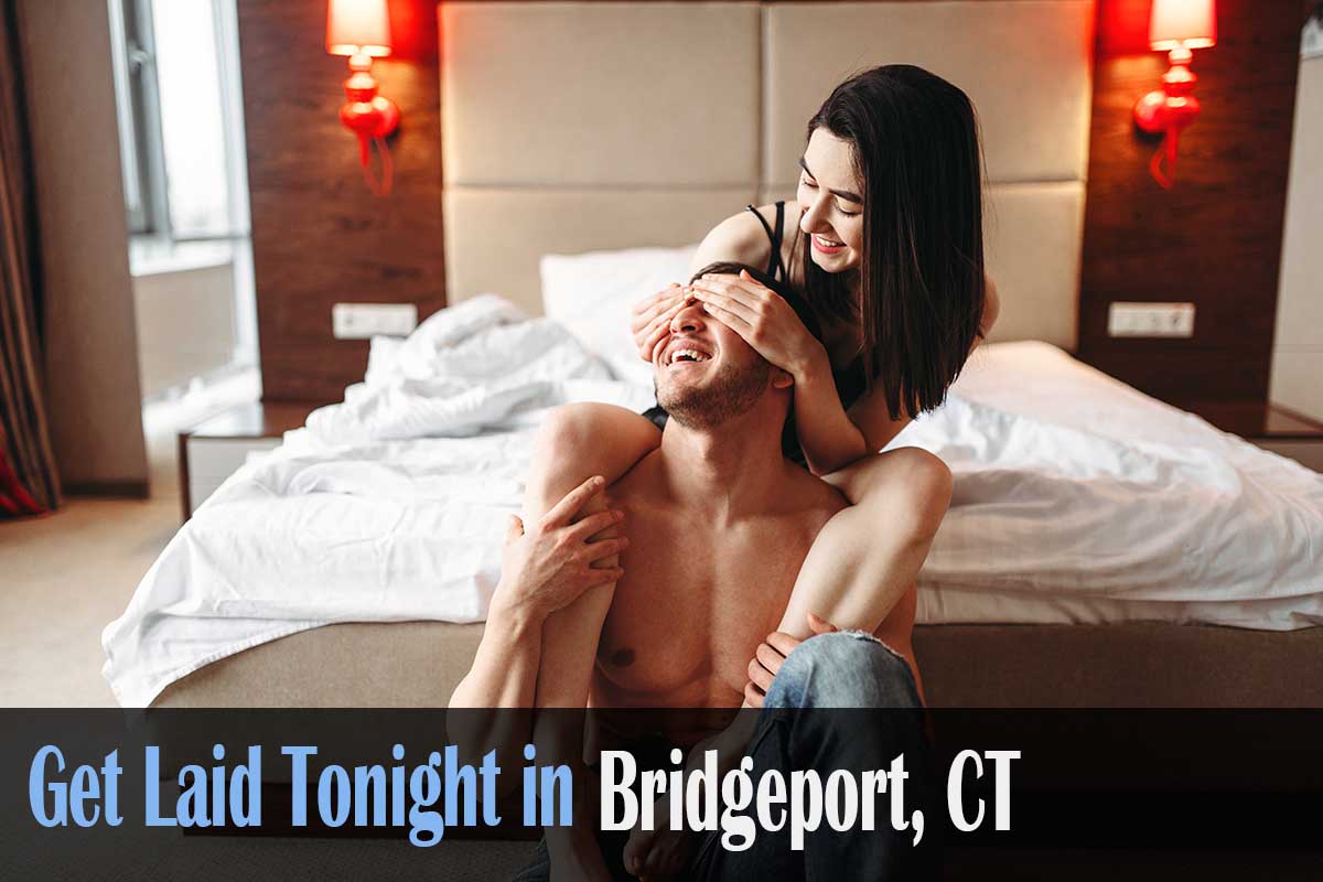 Find Singles in Bridgeport, CT photo picture